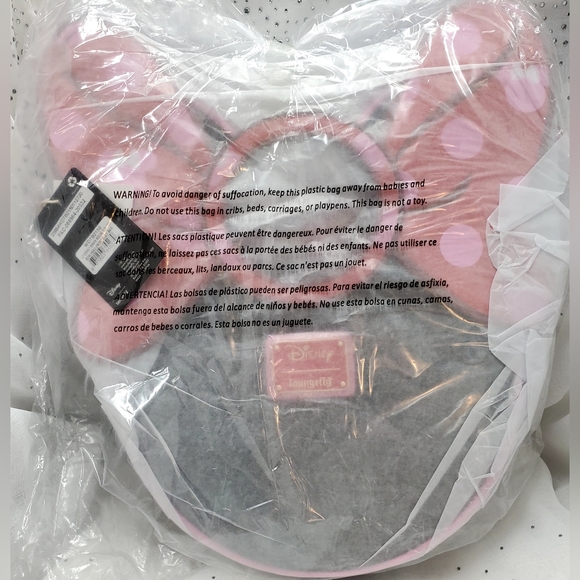 LOUNGEFLY Disney Minnie Mouse Quilted Bow Purse or Crossbody Bag! NWT! - Picture 8 of 16